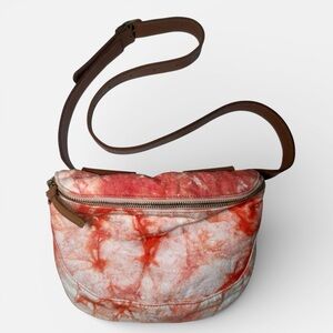 EUC Clare V. Tie-dye Blood
Orange Cloud Fanny Pack